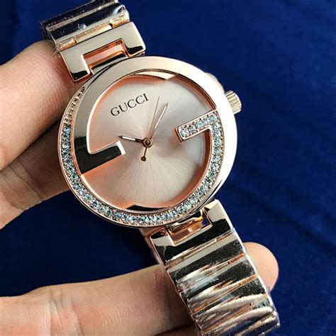 นาฬิกา gucci ผู้หญิง สีทอง